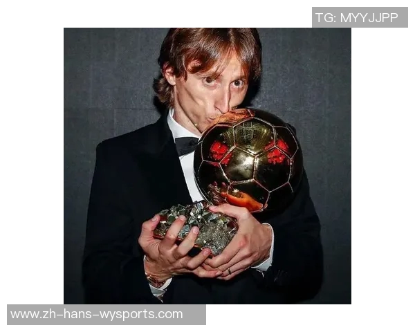 足球22号的传奇旅程：从草根球员到世界舞台的闪耀明星